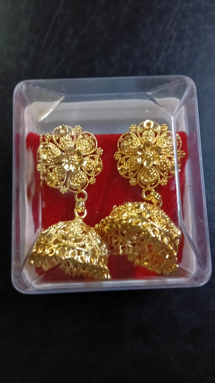 Lady Fancy Gold Ear Tops Multi Glossy Finish