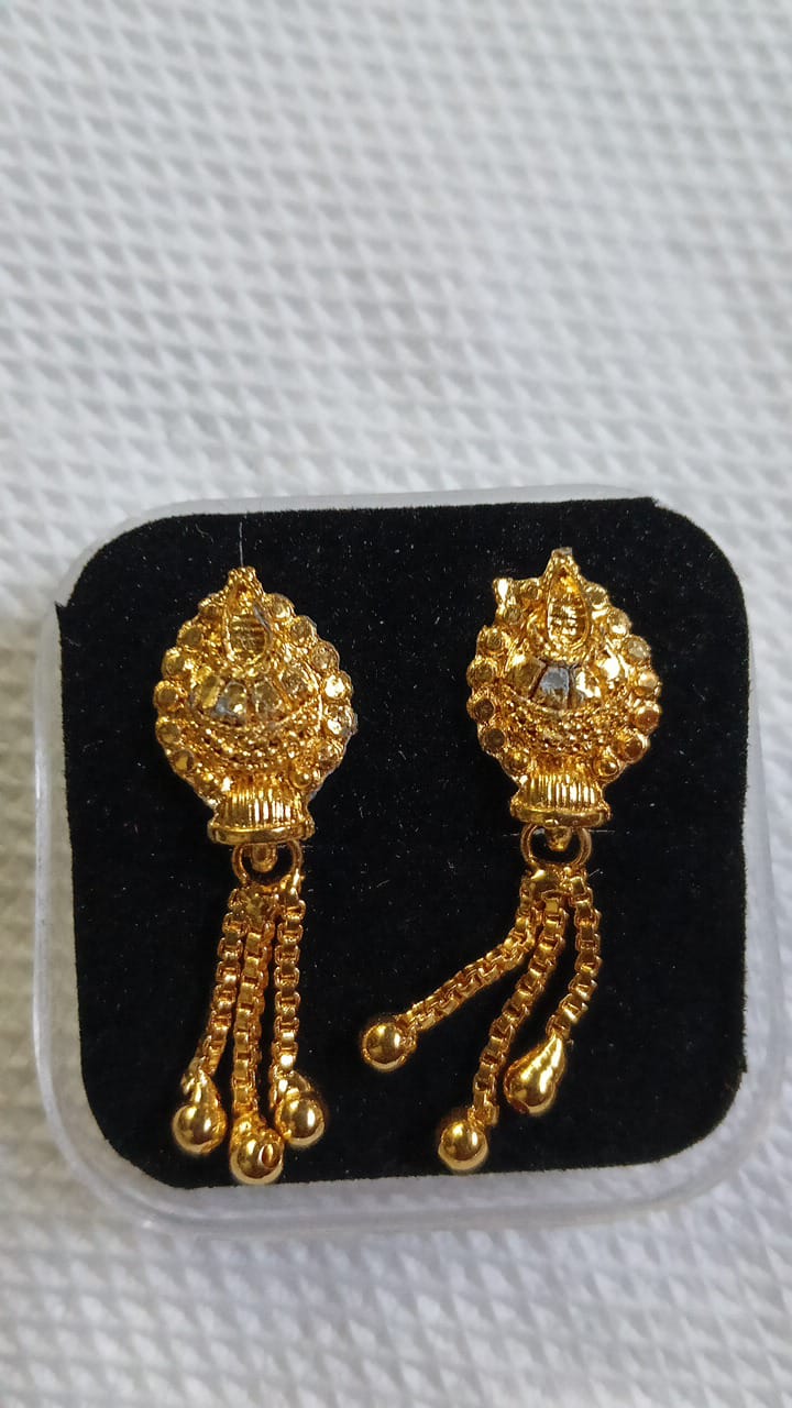 Lady Fancy Gold Ear Top Multi Designs