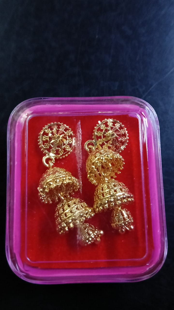 Lady Fancy Gold Ear Tops Multi Glossy Finish