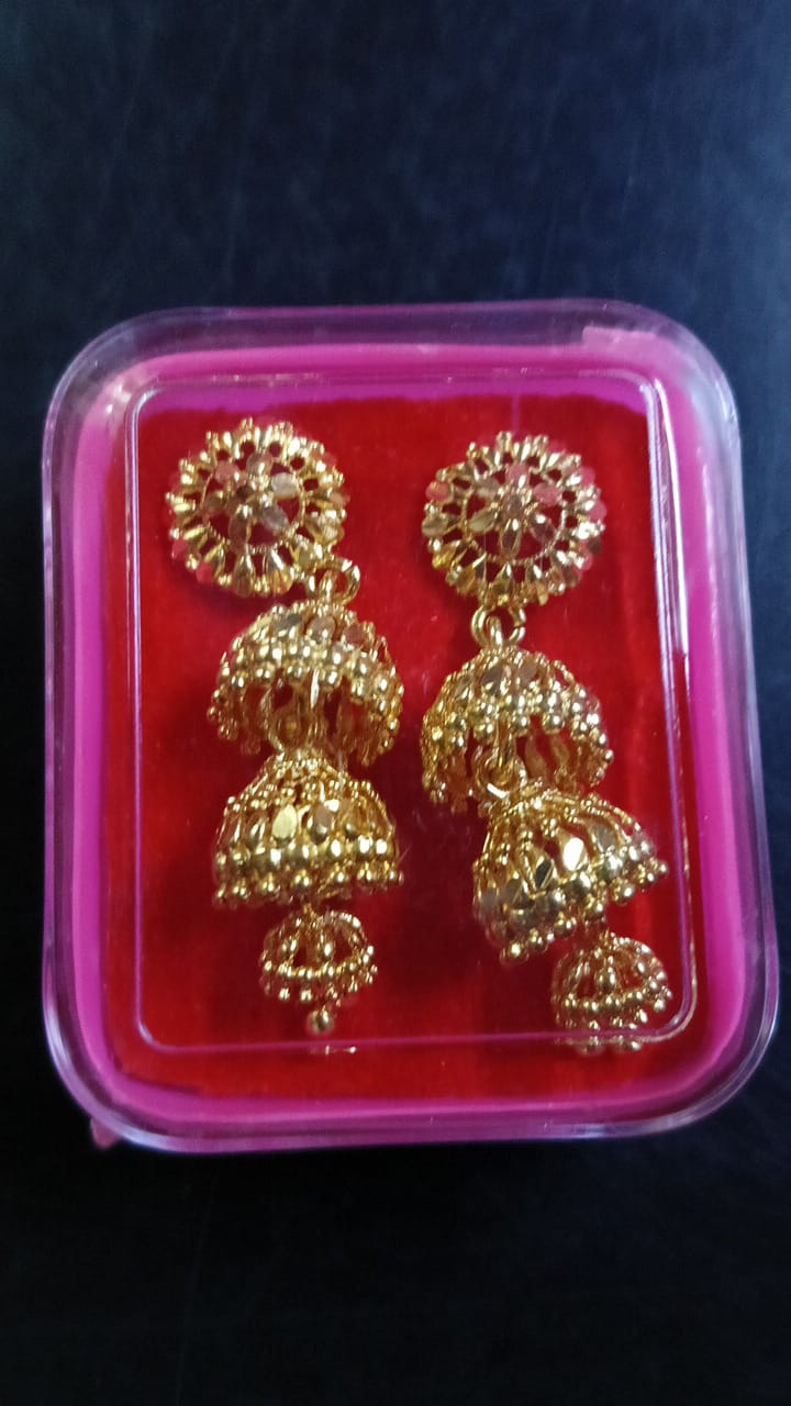 Lady Fancy Gold Ear Tops Multi Glossy Finish