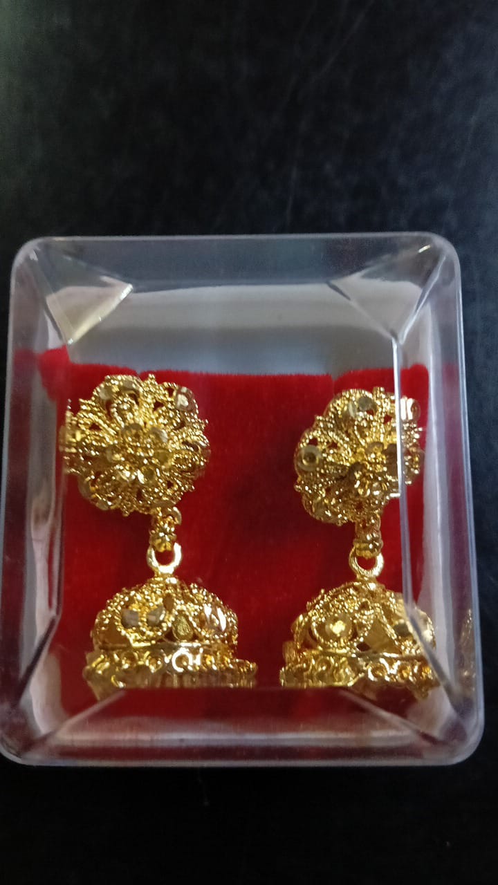Lady Fancy Gold Ear Tops Multi Glossy Finish