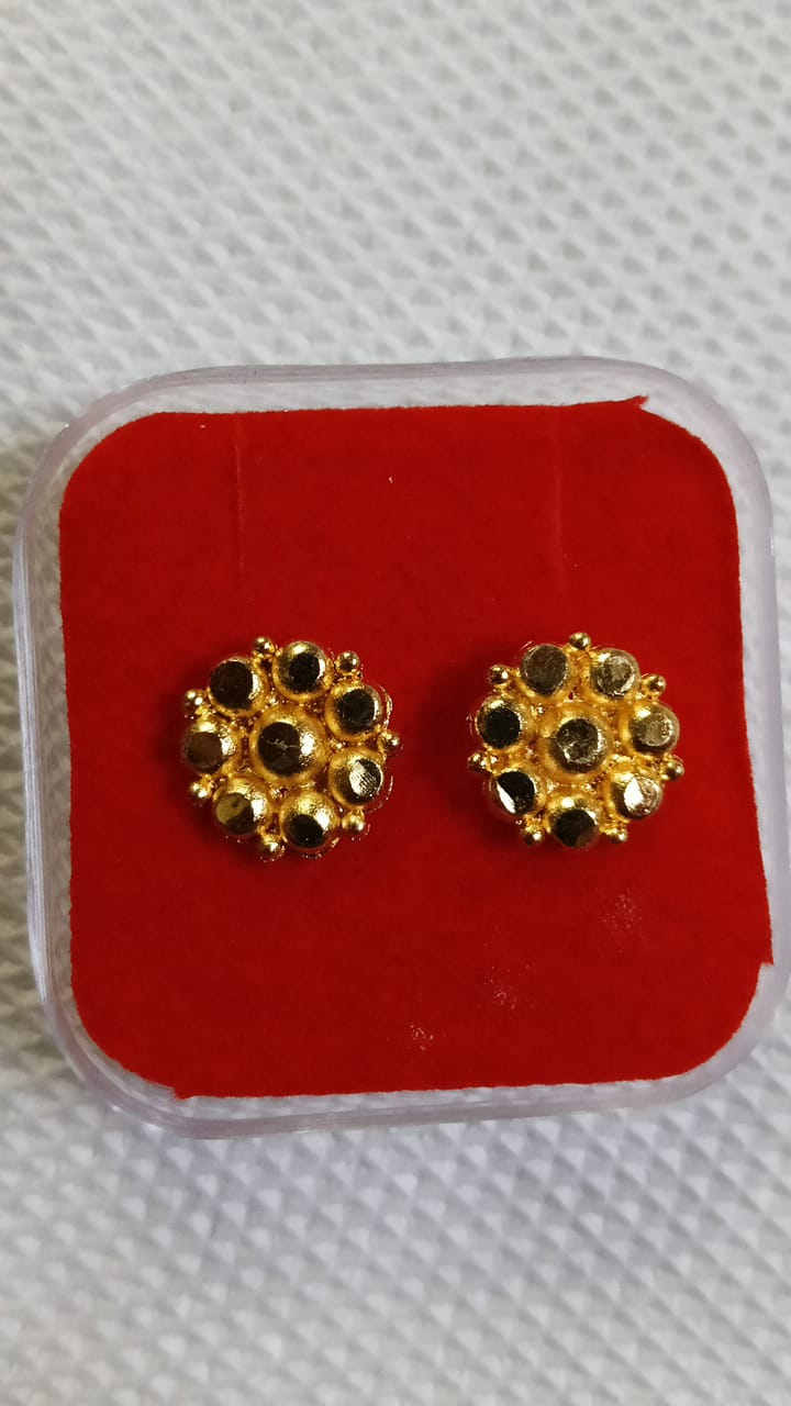 Lady Fancy Gold Ear Top Multi Designs