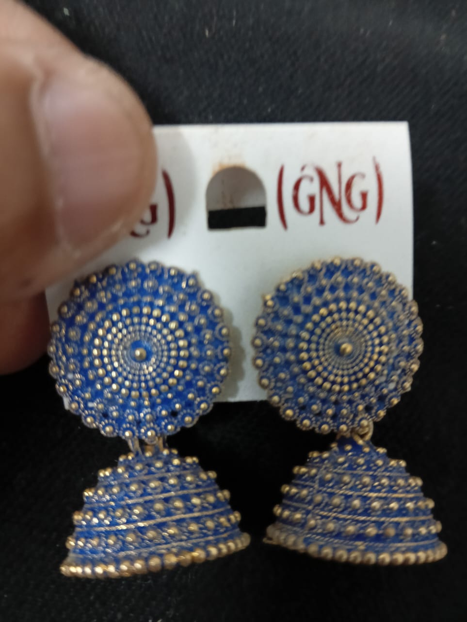 Women Trendy Fancy Ear Tops