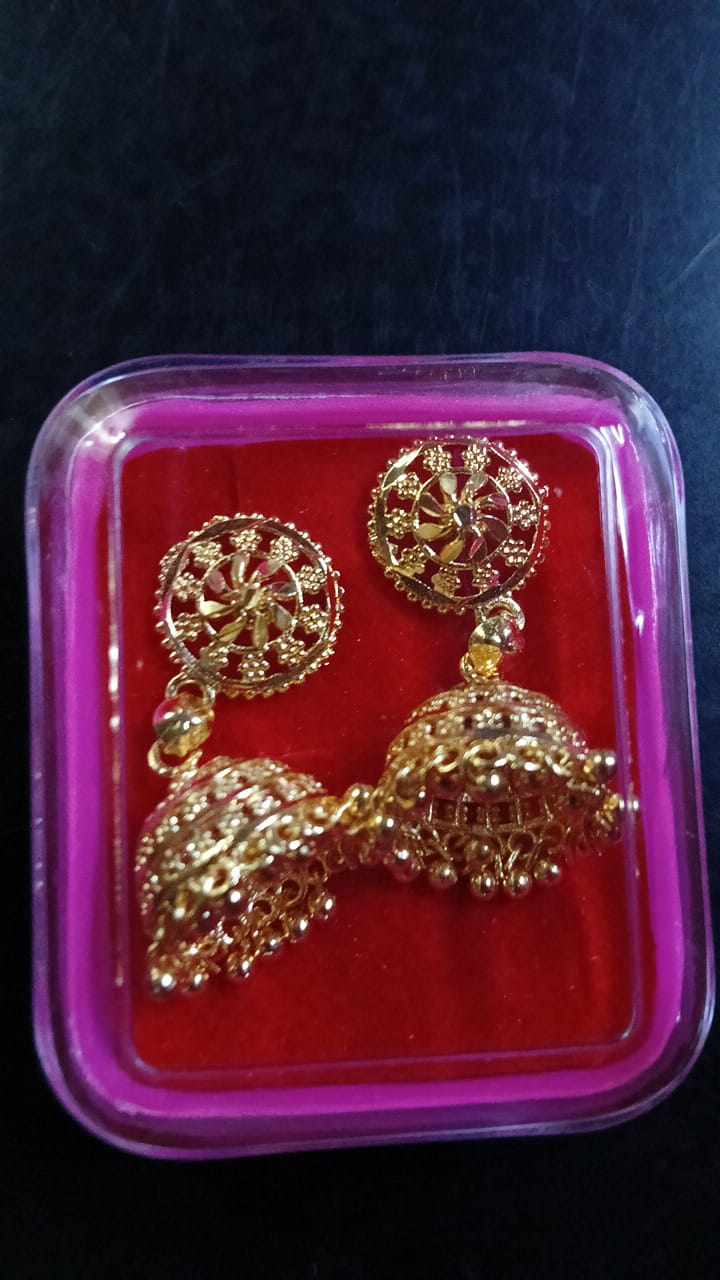 Lady Fancy Gold Ear Tops Multi Glossy Finish