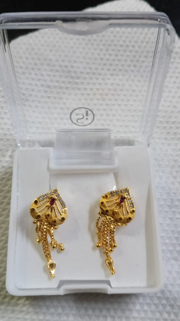 Lady Fancy Gold Ear Top Matte Finish with Diamonds