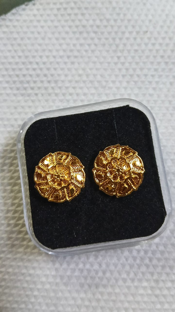 Lady Fancy Gold Ear Top Multi Designs