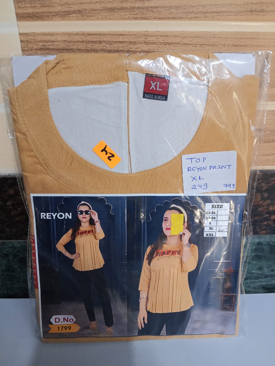 Women Short Tops-WST799