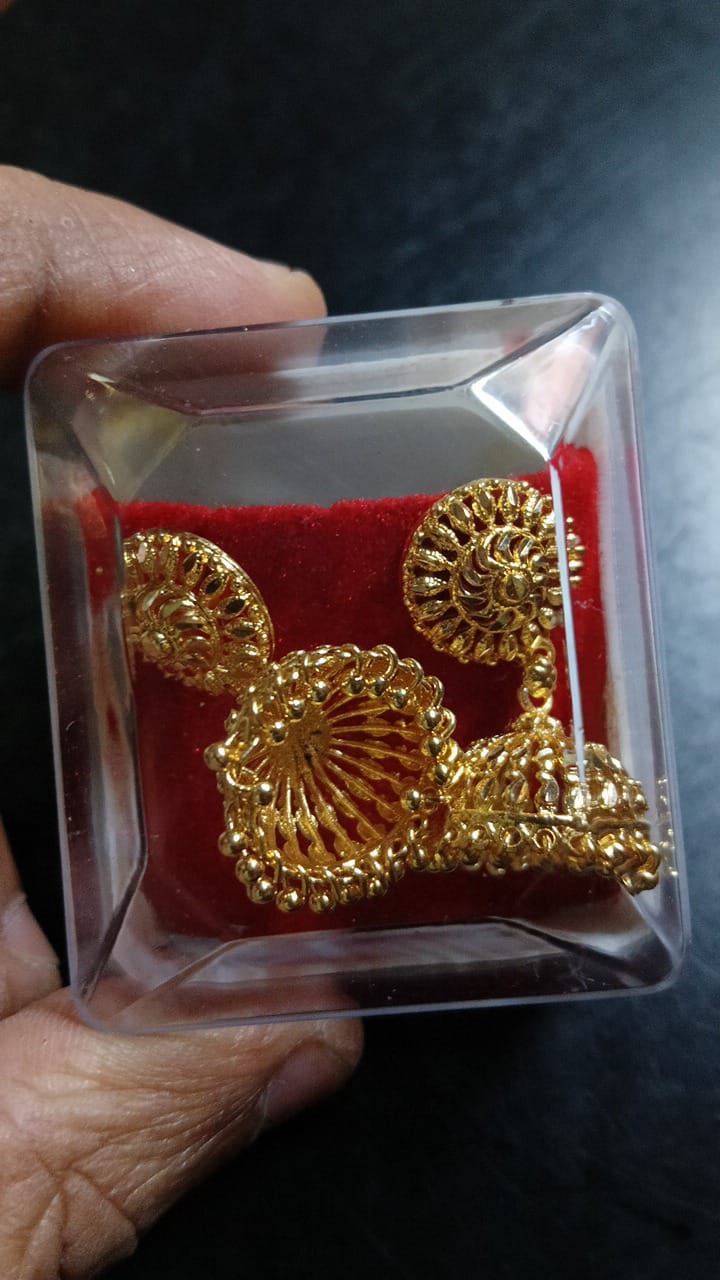 Lady Fancy Gold Ear Tops Multi Glossy Finish