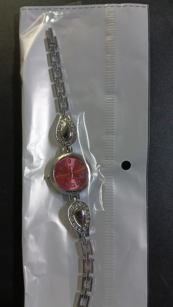 WOMEN'S FANCY SLIM WATCH