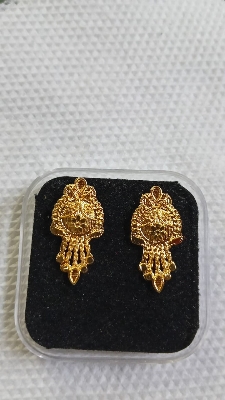 Lady Fancy Gold Ear Top Multi Designs