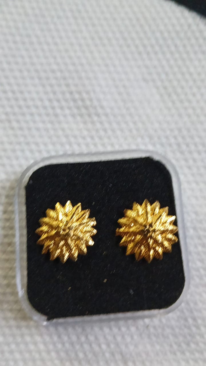 Lady Fancy Gold Ear Top Multi Designs