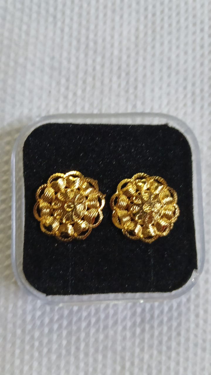 Lady Fancy Gold Ear Top Multi Designs