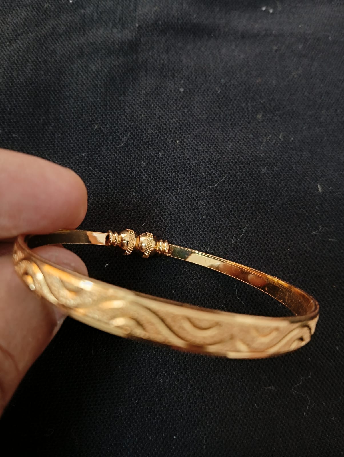 Men Fancy GOLD Braclet WAVE