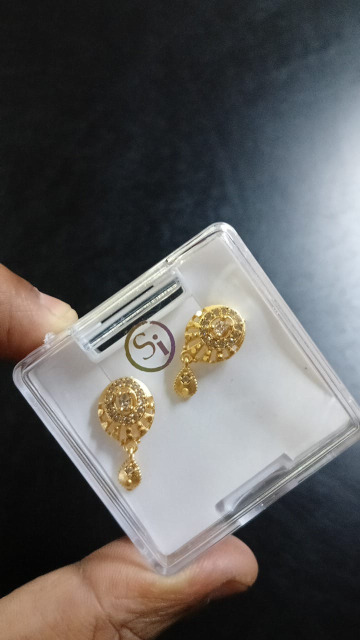 Lady Fancy Ear Tops Matt Finish With Diamonds Multi