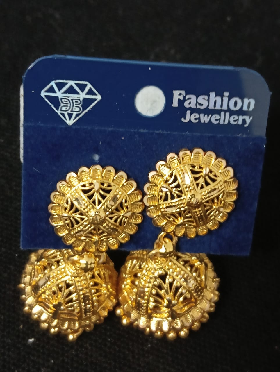 Lady Fancy GOLD Ear Top Rounds