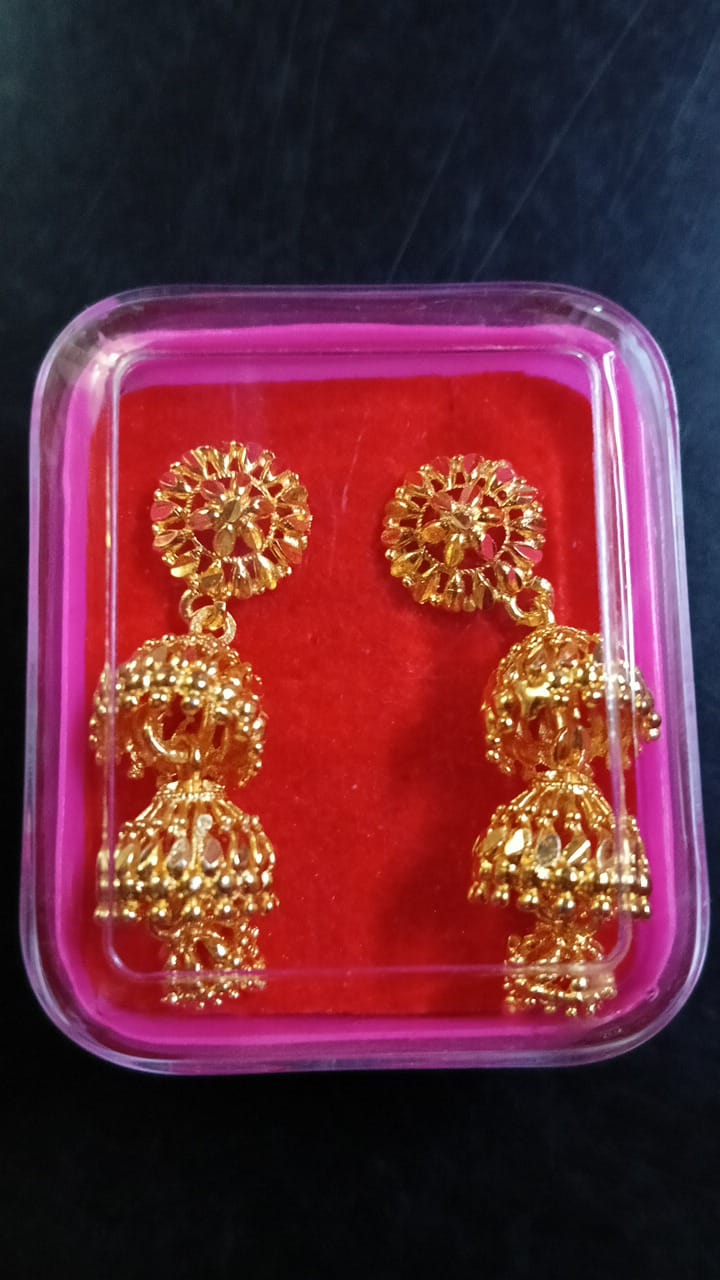 Lady Fancy Gold Ear Tops Multi Glossy Finish