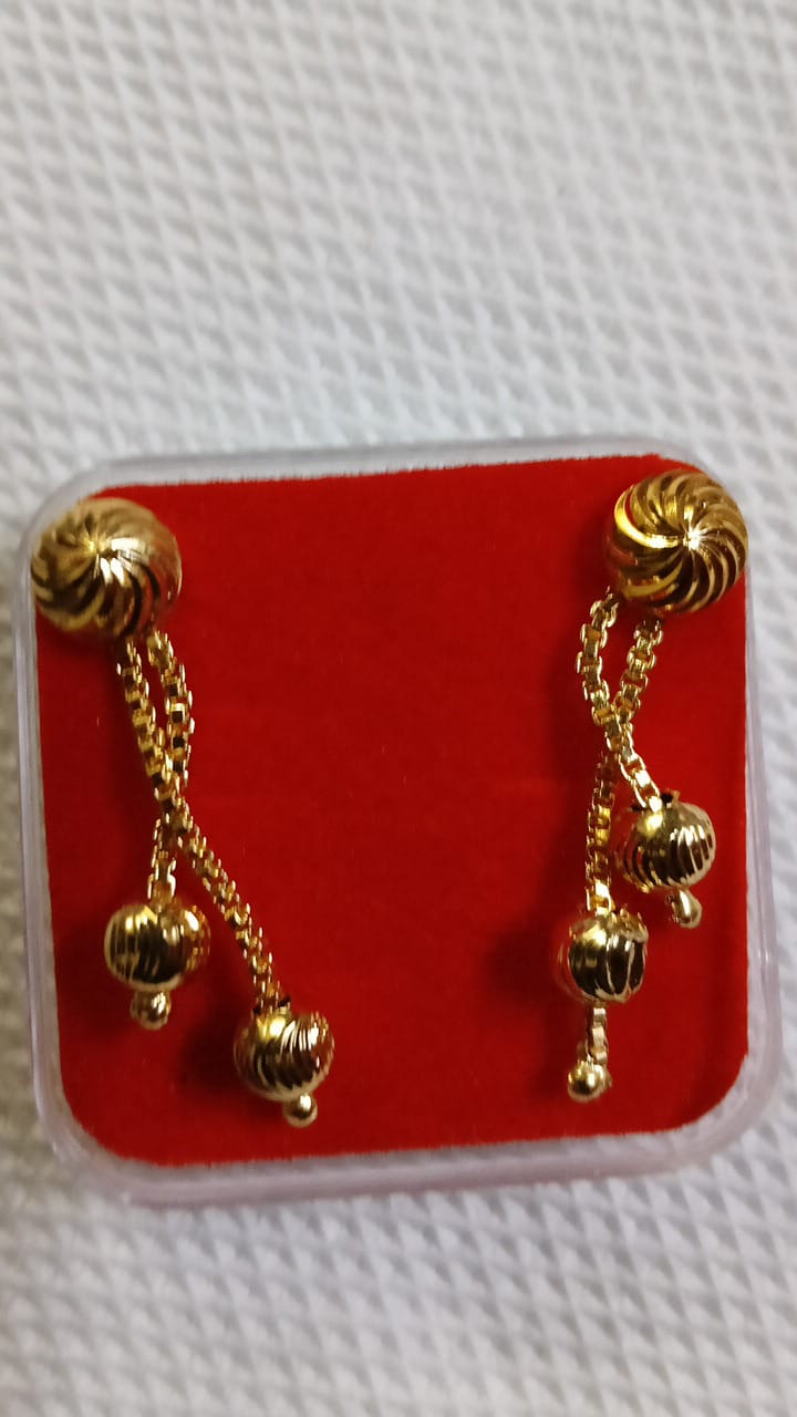 Lady Fancy Gold Ear Top Multi Designs