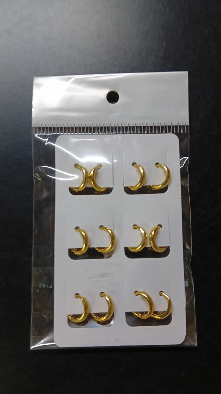 Fancy Gold Ear Ring For He & She 1 PAIR