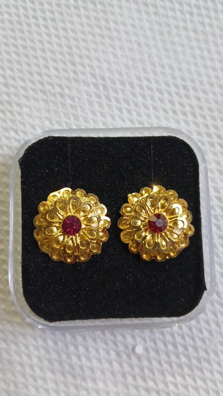 Lady Fancy Gold Ear Top Multi Designs