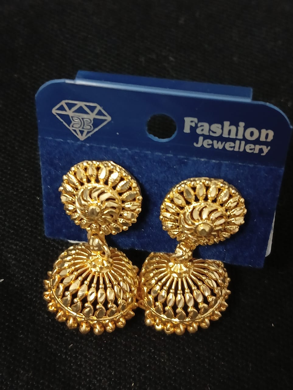 Lady Fancy GOLD Ear Top Gap