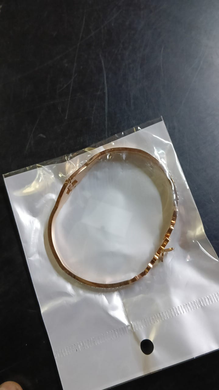 Lady Fancy Gold Diamond Plain Bracelet