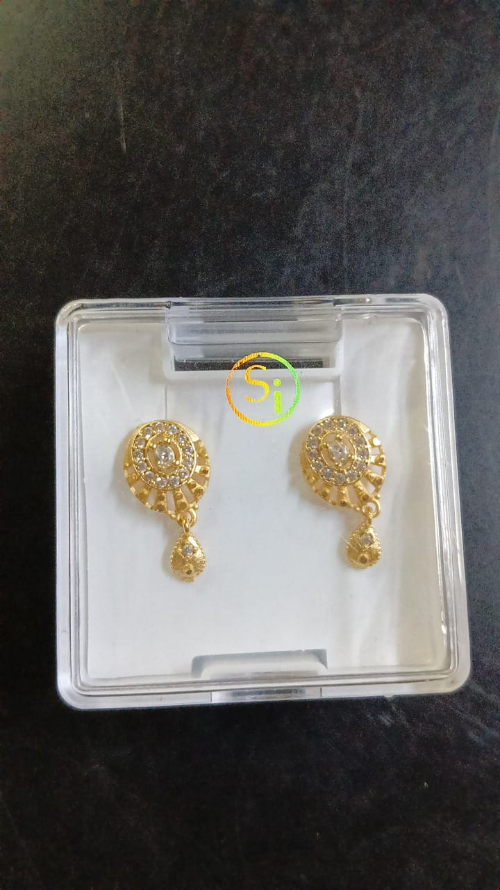 Lady Fancy Gold Ear Top Matte Finish with Diamonds