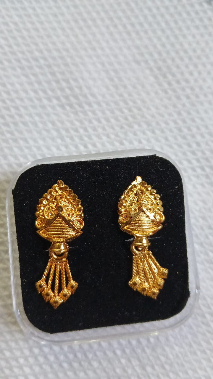 Lady Fancy Gold Ear Top Multi Designs