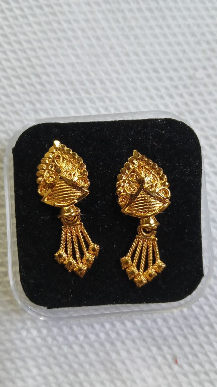Lady Fancy Gold Ear Top Multi Designs