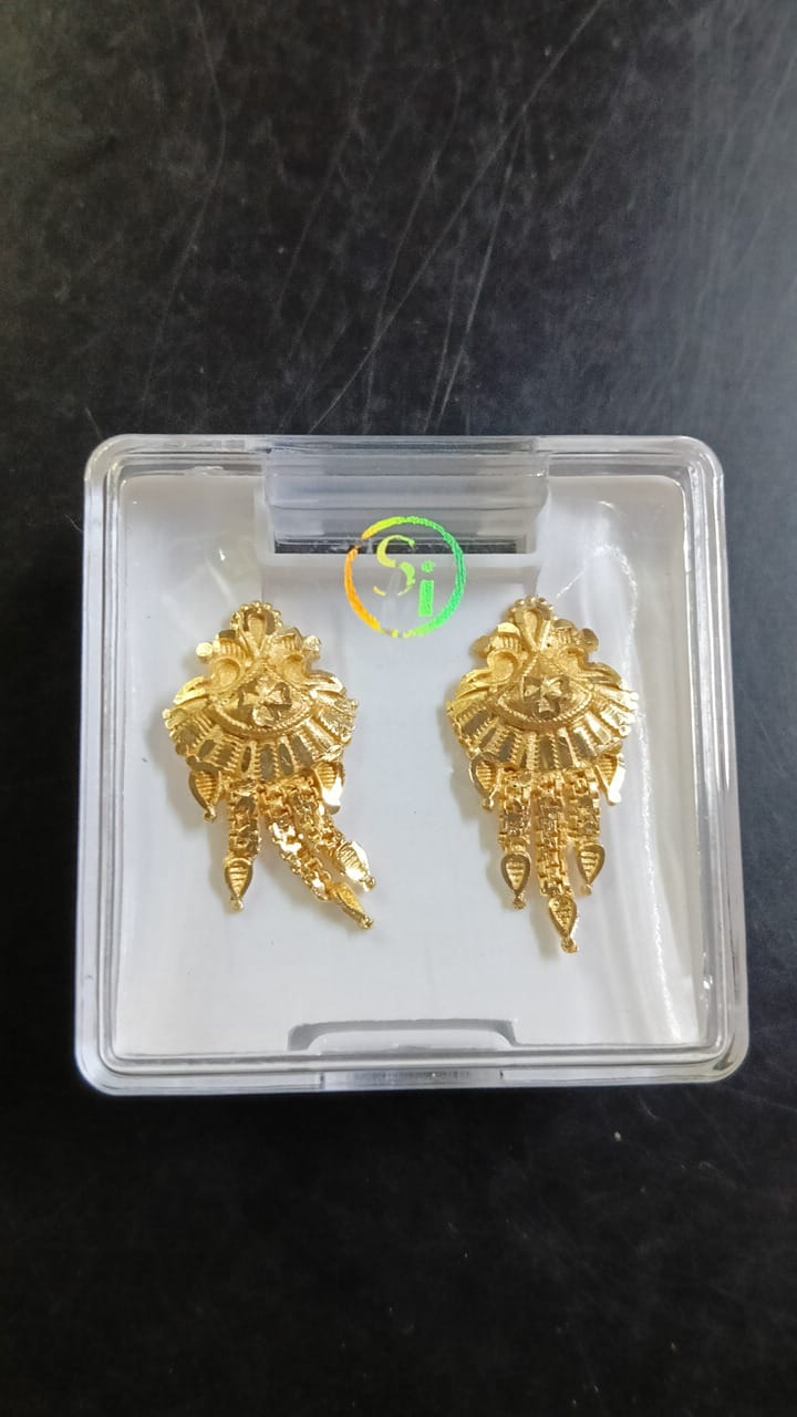 Lady Fancy Gold Ear Top Matte Finish with Diamonds