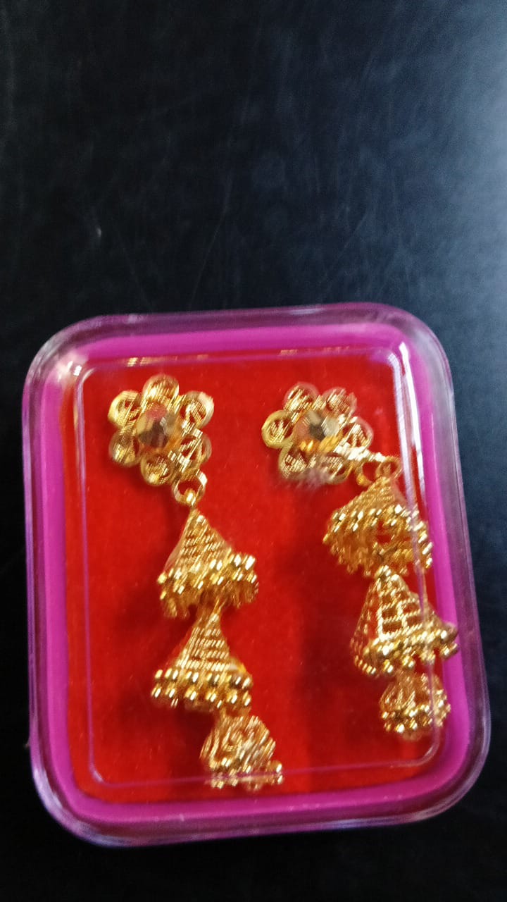 Lady Fancy Gold Ear Tops Multi Glossy Finish
