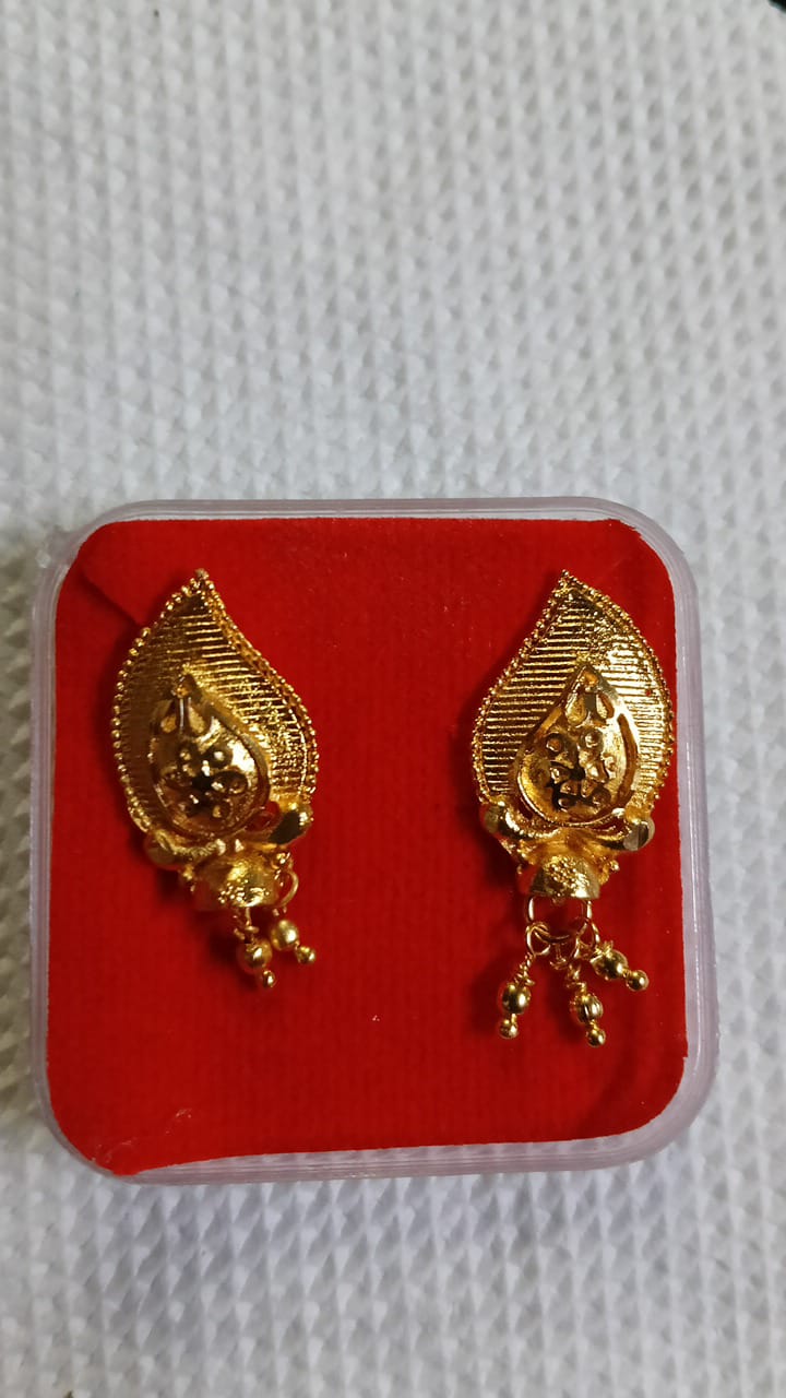 Lady Fancy Gold Ear Top Multi Designs