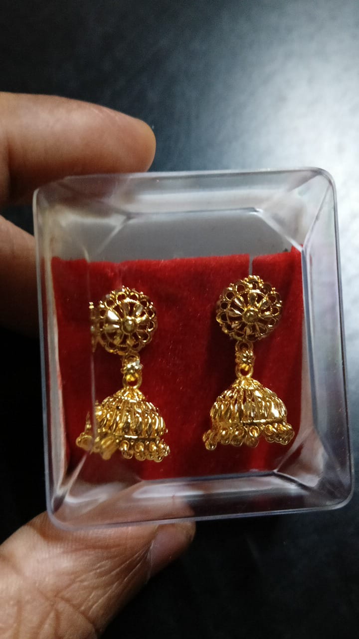 Lady Fancy Gold Ear Tops Multi Glossy Finish