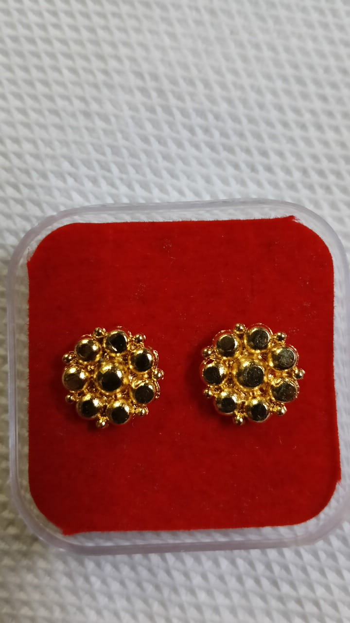 Lady Fancy Gold Ear Top Multi Designs