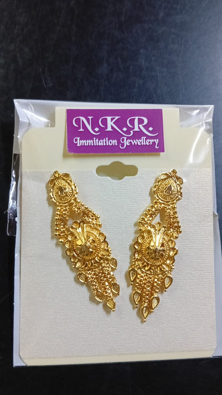 Lady Fancy Ear Tops Matt Finish With Diamonds Multi